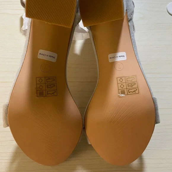 Allegra K‎ Cream Heels Elegant Design - Picture 5 of 5